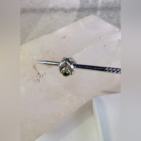 Authentic Pandora Retired Green Peridot Eye S925 Ale Sterling Silver Charm - Picture 11 of 14